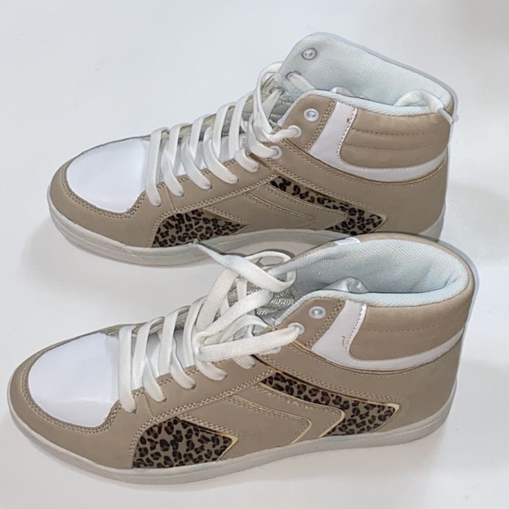 Attitude! 40 By Din Sko High Took Shoes Size 10